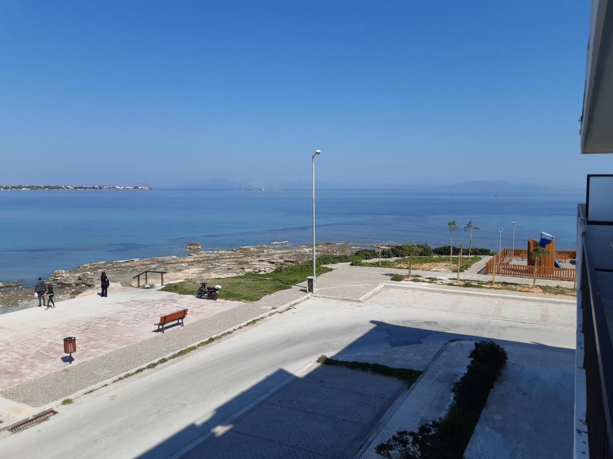 Faros Apartments Αρτέμιδα Εξωτερικό φωτογραφία